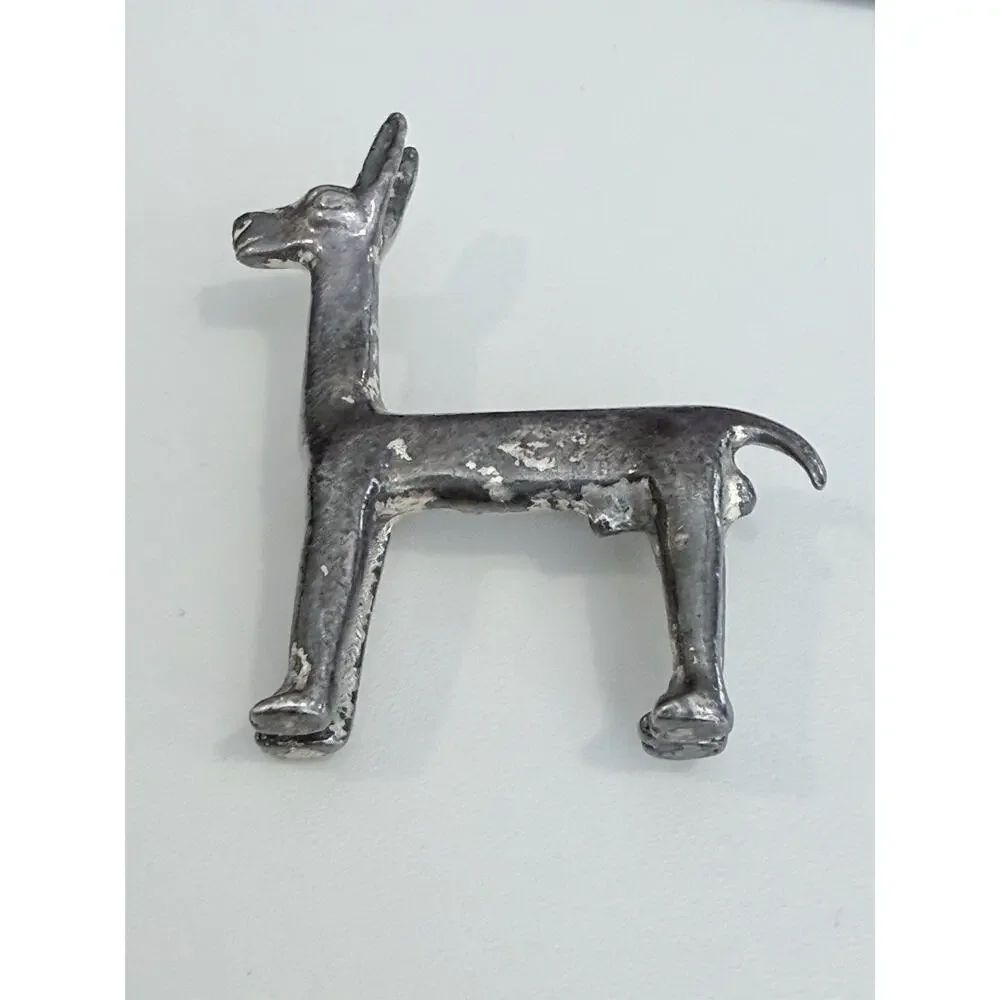 Vintage Alva Studio Silver Plated Pewter Llama Brooch Alpaca Pin Brooch